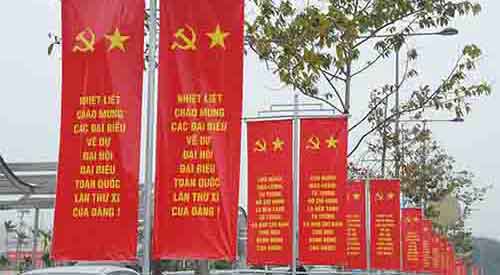 Các sản phẩm in băng rôn treo nhiều ngoài đường phố