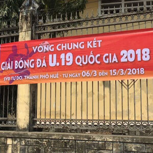 Băng rôn là gì ? Chúng và banner khác nhau ở điểm nào ?