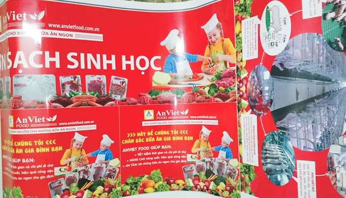 Mẫu poster lĩnh vực thức ăn chứa những thông tin cơ bản